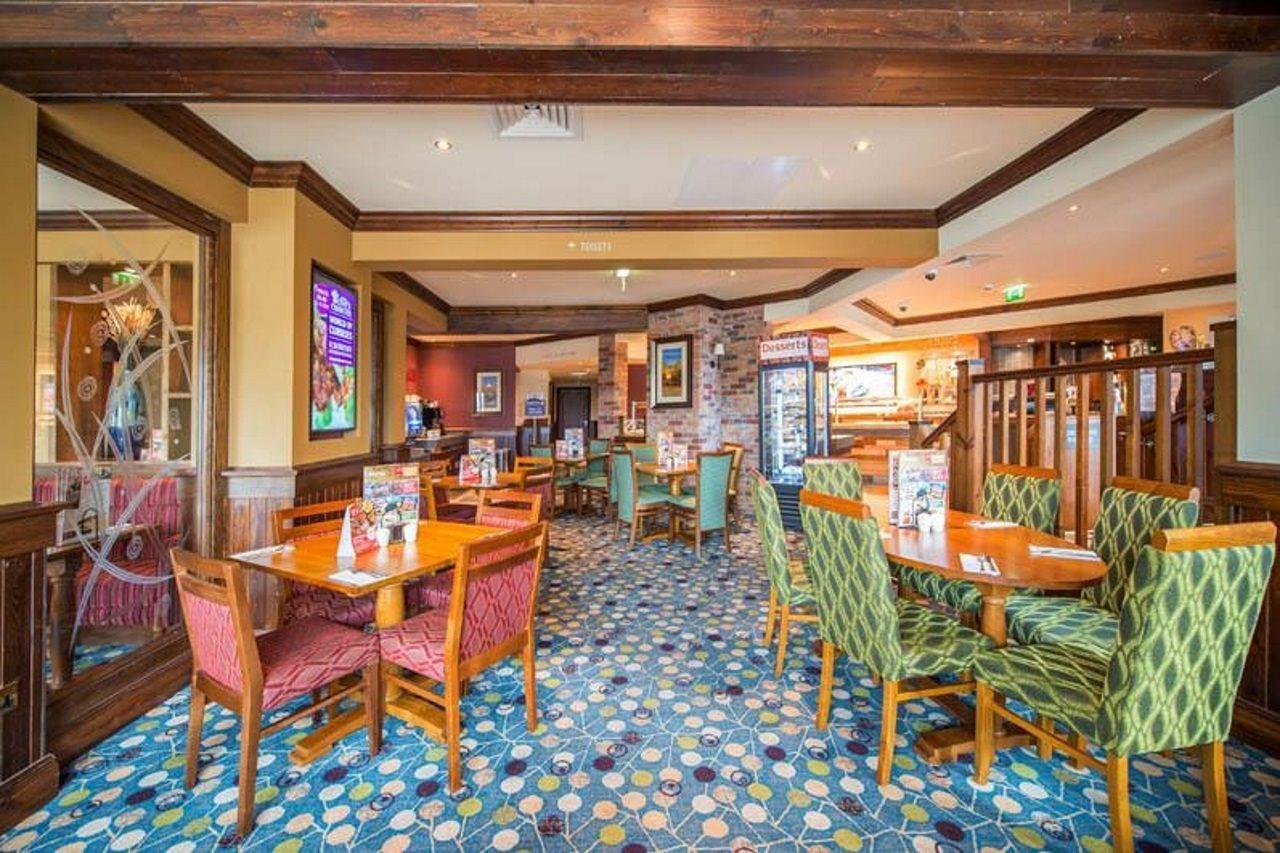 Premier Inn London Бекслігіт Екстер'єр фото